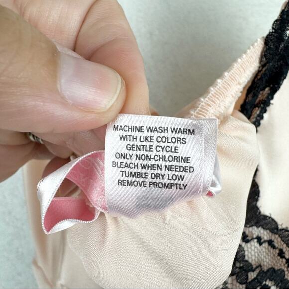 Victoria’s Secret Y2K Satin Lace Trim Chemise Slip Dress Baby Pink/Black Size M - Picture 12 of 15